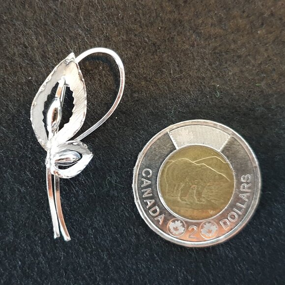 Elegant Vintage Bond Boyd Sterling Silver Floral Brooch - Picture 8 of 10